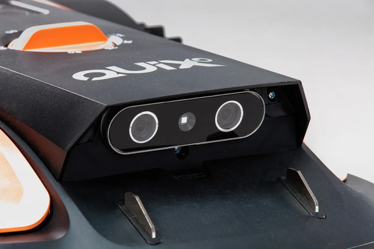 Masina automata de tuns iarba Villager QUIX Oculus 500