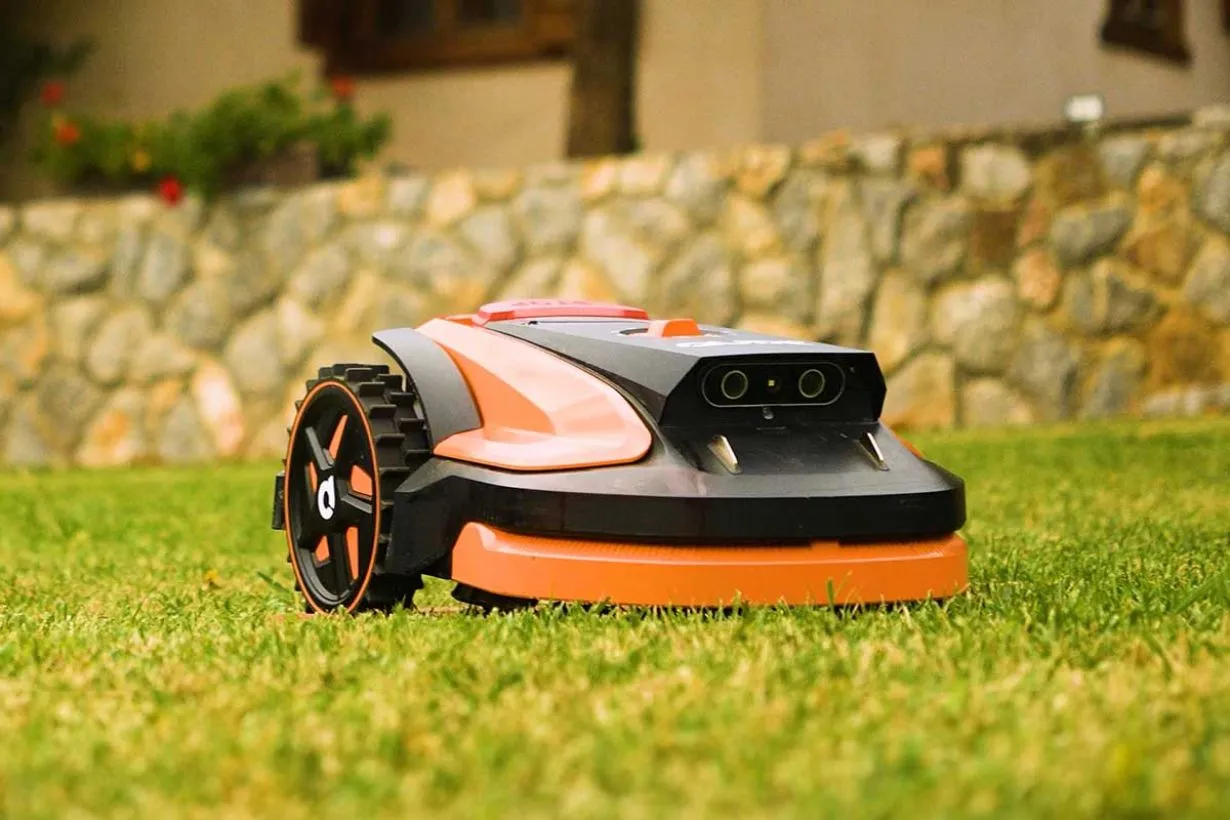 Masina automata de tuns iarba Villager QUIX Oculus 500