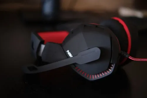 Căști gaming SVEN AP-U989MV, Cu fir, Negru/Roșu
