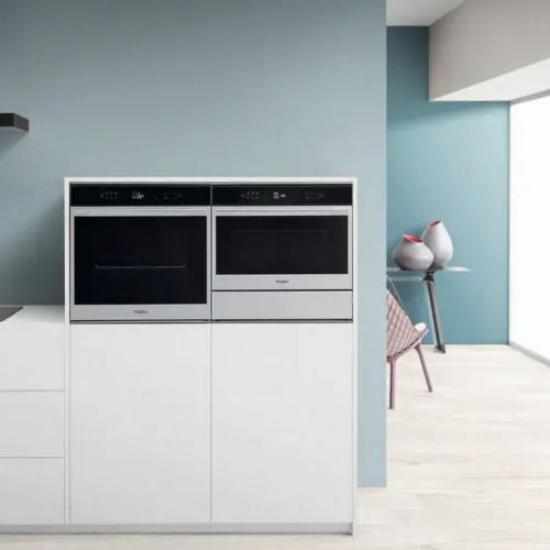 Cuptor Electric Whirlpool W Collection W7 OM4 4S1 P BL, Negru