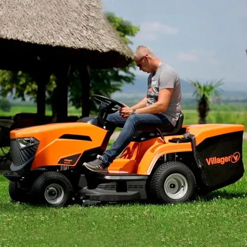 Tractor de tuns iarba Villager VT 840