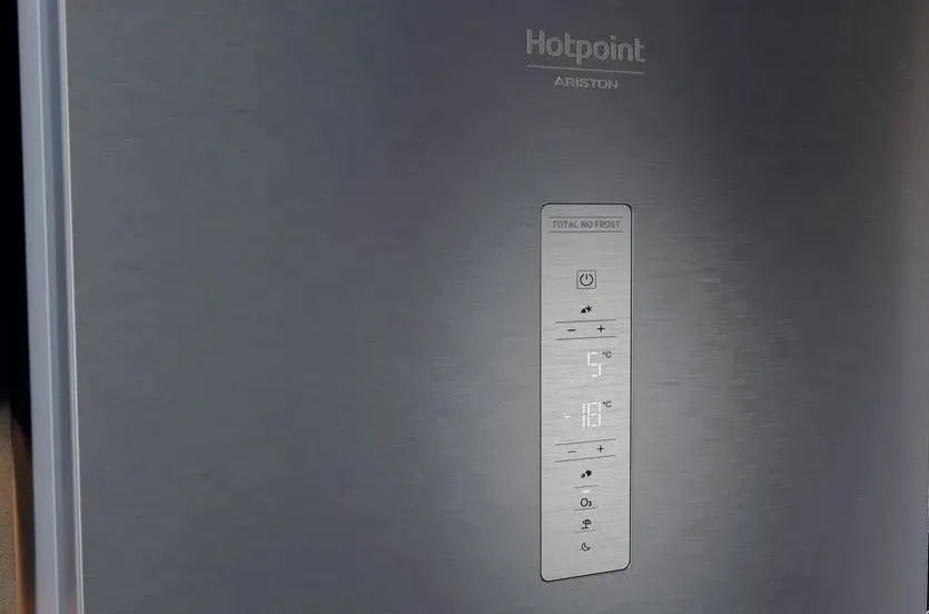 Холодильник Hotpoint-Ariston HTR8202I MX O3, Нержавеющая сталь