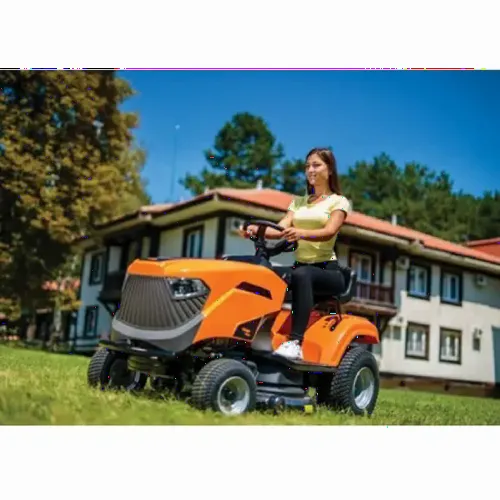 Tractor de tuns iarba Villager VT 980