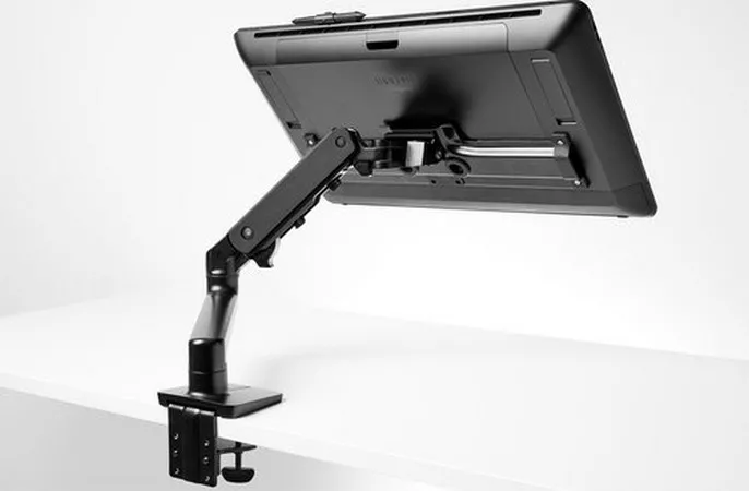 Fixare Wacom Flex Arm for Cintiq Pro 24 & 32, Negru