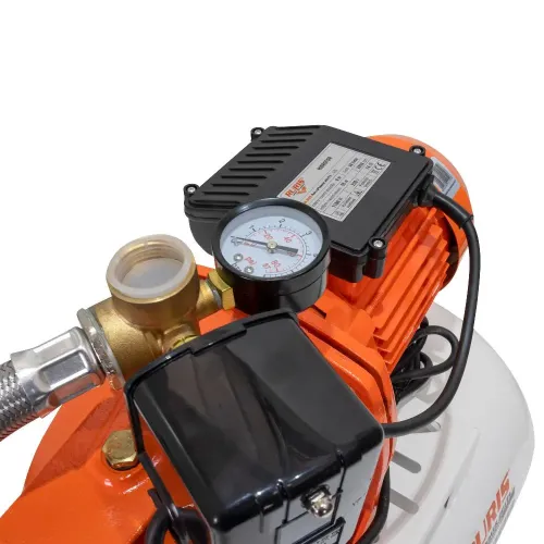 Гидрофор Ruris AquaPower 2011S