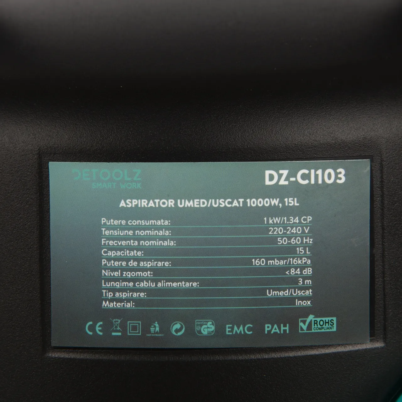 Пылесос для сухой / влажной уборки Detoolz 1000W, 15Л — 6