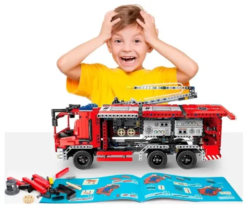 Конструктор XTech Fire Truck with Water Spraying