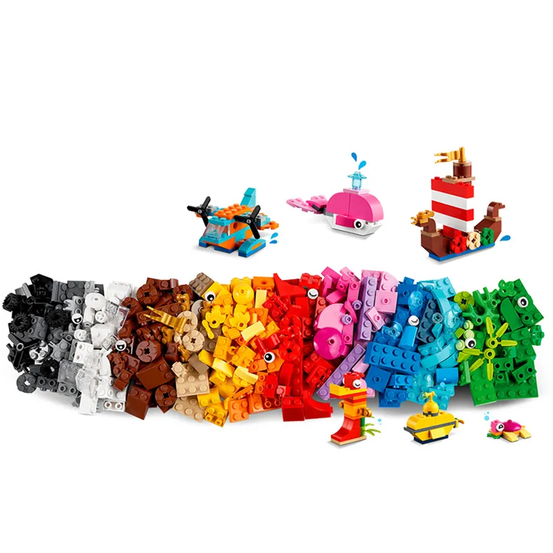 Constructor LEGO 11018, 4+