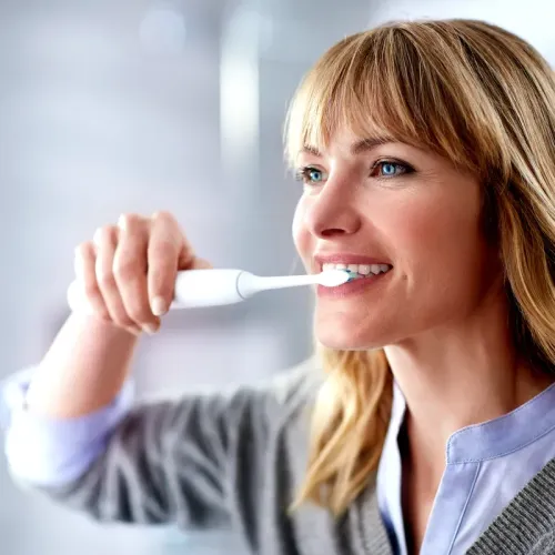 Звуковая зубная щетка PHILIPS Sonicare ProtectiveClean 4300 HX6807/04, Белый