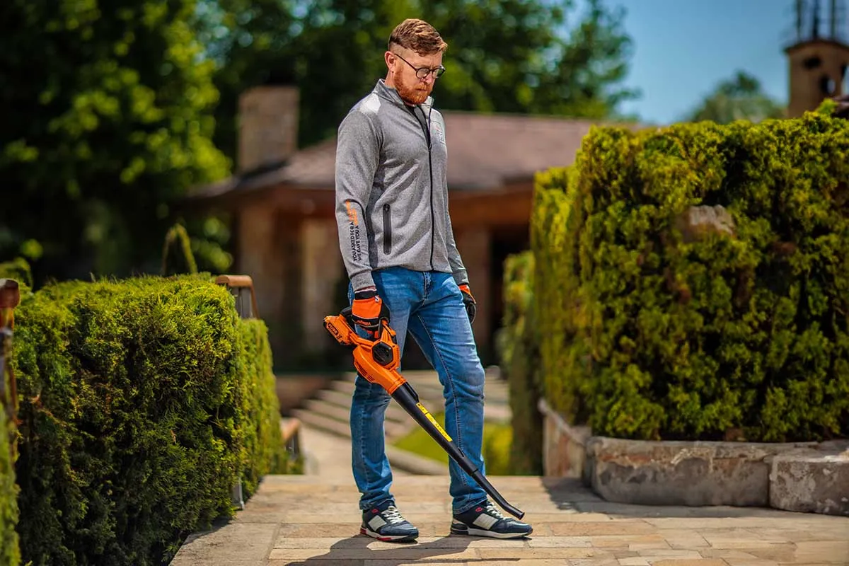 Аккумуляторный воздуходувка Villager FUSE VBV 2120 1BCB — 18