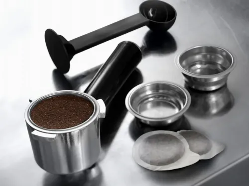 Espressor manual De'Longhi Dedica Pump Espresso, 1300W, Negru