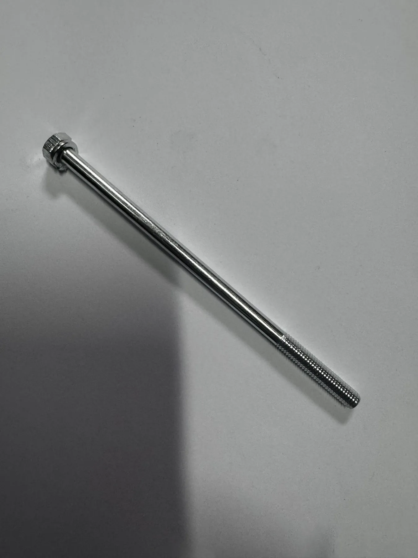 Surub conectie motor compresor AT 24/50 LJ