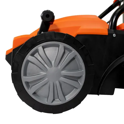 Cкарификатор для газона электрический  Ruris RXE888