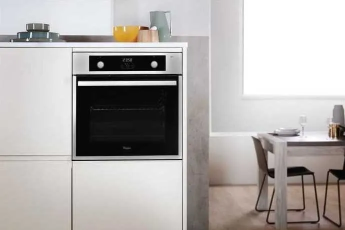 BinOven/el Whirlpool AKP 785 IX