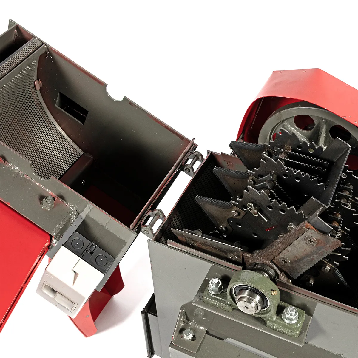 Tocator furaje Micul Fermier cu motor 4KW GF-1546 (843680900)