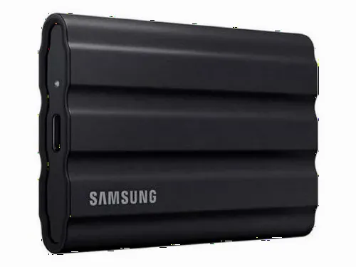 Внешний портативный SSD накопитель Samsung Portable SSD T7 Shield, 4 ТБ, Чёрный (MU-PE4T0S/WW)