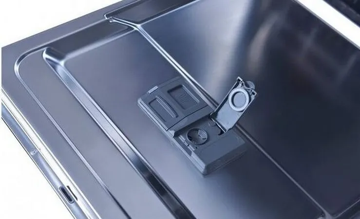 Mașină de spălat vase Whirlpool WFE 2B19, Alb