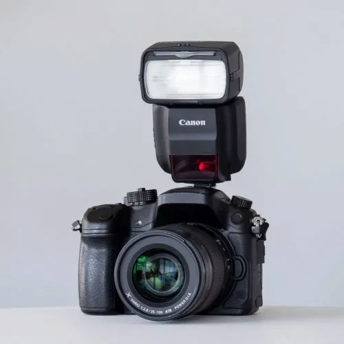 Bliţ Canon Speedlite 430EX III-RT