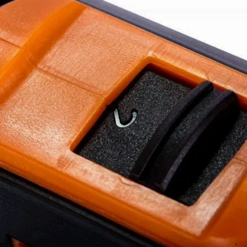 Masina de insurubat pe acumulator FUSE VLN 3220 (Fara acumulator si incaractor in set)
