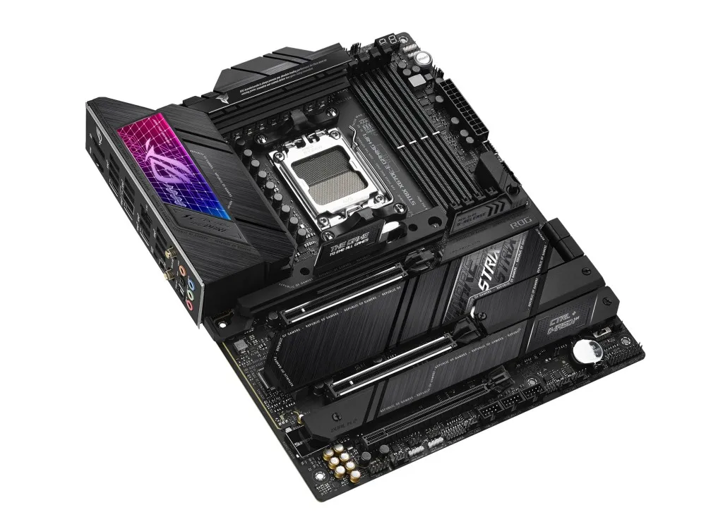 Placă de bază ASUS ROG STRIX X670E-E GAMING WIFI, AM5, AMD X670, ATX