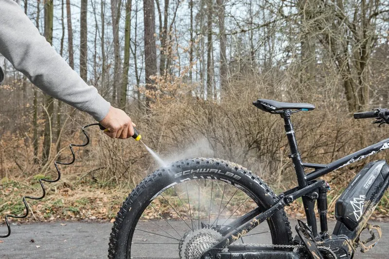 Моющее средство 3 в 1 спрей 618 р., 500мл Karcher 6.295-763.0