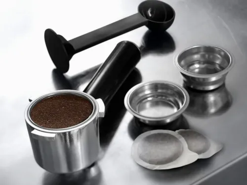 Espressor manual De'Longhi Dedica Pump Espresso, 1300W, Roșu