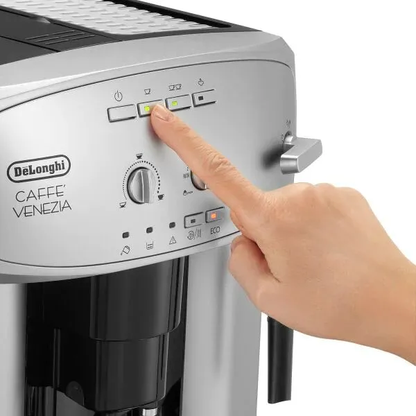 Кофемашина De'Longhi ESAM2200, Серебристый